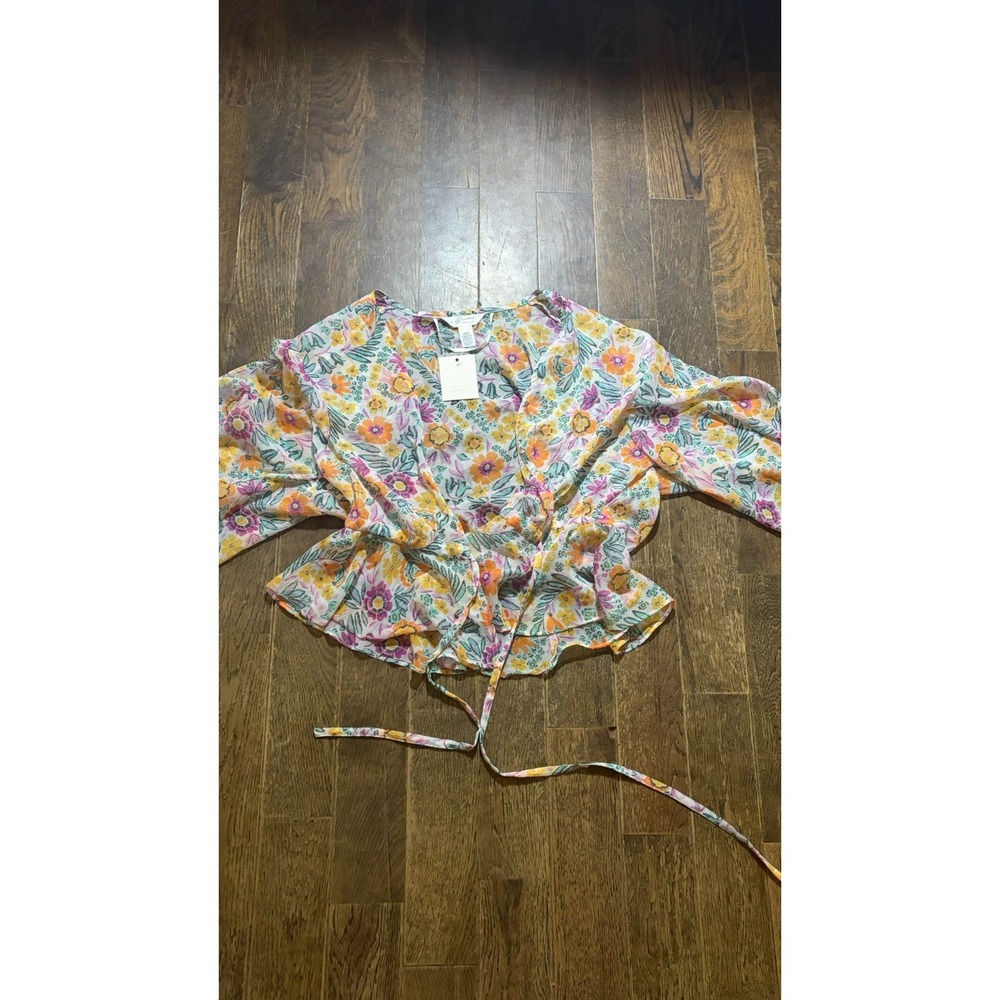 NWT Lauren Conrad One Size Floral Open Tie Top. SRP 50.00